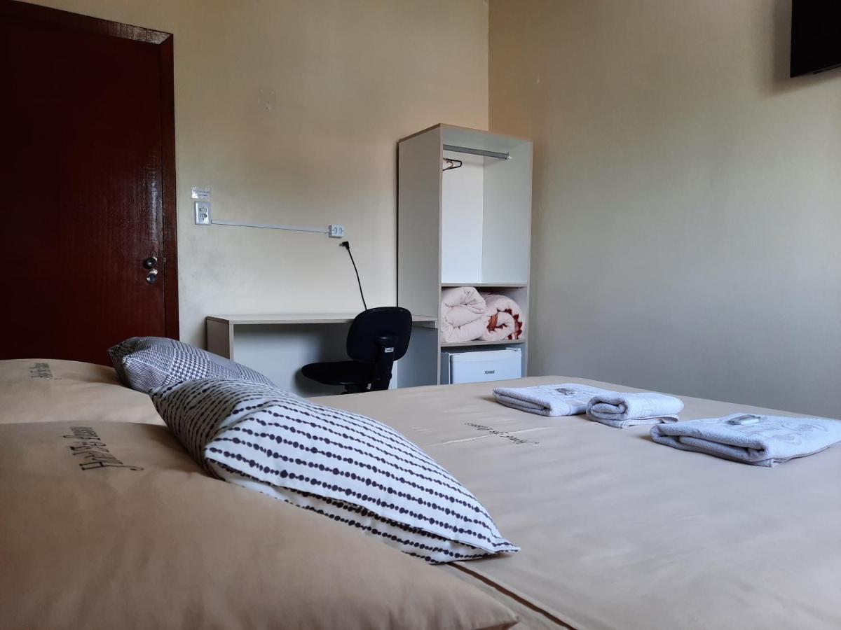 Hotel Tres Passos - Prox Ao Aeroporto E Rodoviaria Porto Alegre Dış mekan fotoğraf